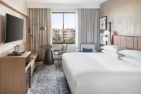 Sheraton Stonebriar Hotel فنادق في فريسكو