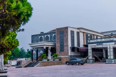 Gallani Suites Hotel Отели в г. 