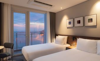 Urbanstay Busan songdo Beach