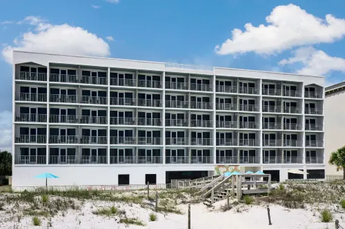 Beal House Fort Walton Beachfront, Tapestry Collection by Hilton - Parking