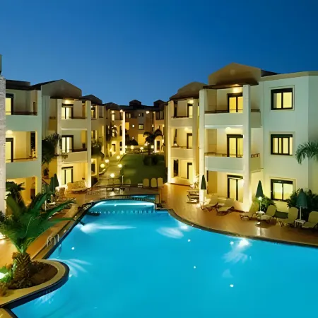Creta Palm Resort Hotel & Apartments