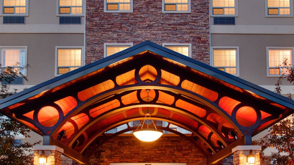 Staybridge Suites CALGARY AIRPORT by IHG