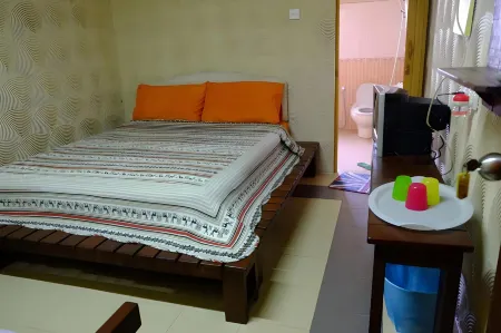 TNT Novelty Vacation House Отели в г. Hilir Perak