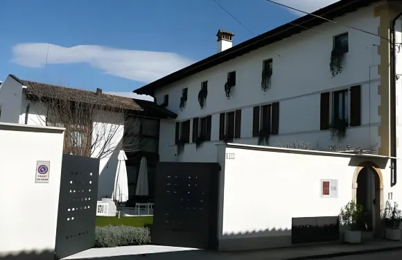 里斯託洛坎達格拉尼迪佩佩酒店