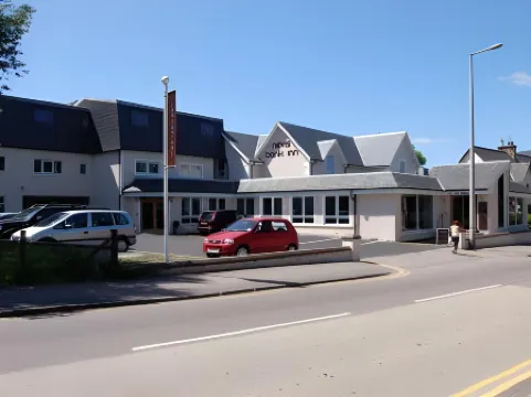 ネイヴィス バンク イン