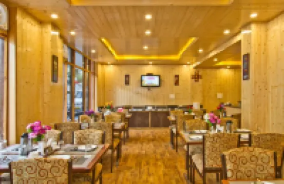 New Harmony Inn