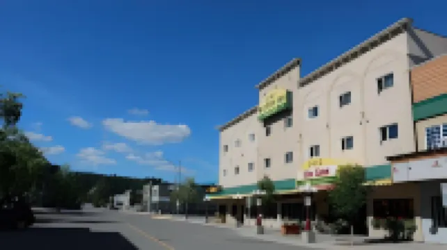 Elite Hotel -Downtown Center- "Ski & Northern Light Tour" "Hot Spring Tour "Long-Term stay"