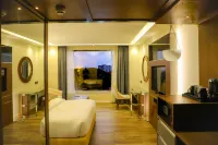 Hotel The Sea View, Mangalore