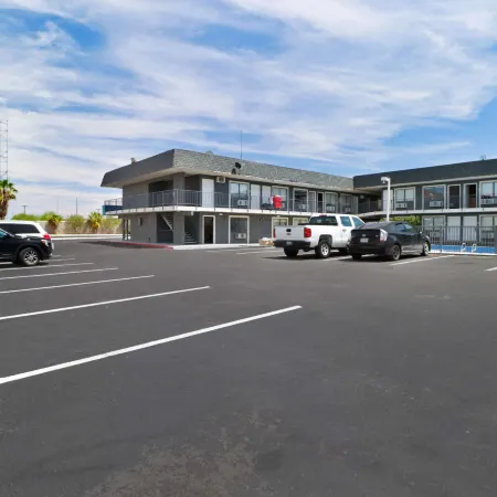 Clarion Pointe Ridgecrest Near China Lake Naval Station