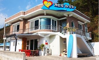 Gangneung Romantic Guesthouse Pension