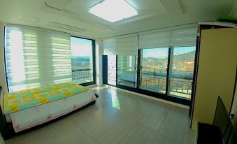 Busan Cheongsol Garden Pension