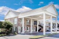 Ramada by Wyndham Creston Các khách sạn ở 