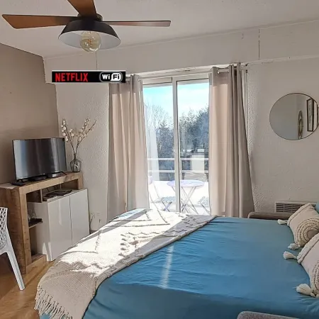 Studio Avec Balcon Et Parking En Centre-Ville Отели в г. Шоле