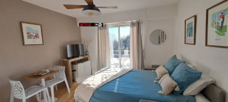 Studio Avec Balcon Et Parking En Centre-Ville Hotels in 