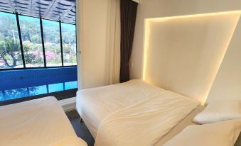 加平 은하눌펜션(Gapyeong Eunha Nul Spa & Pool Villa) 3つ星 ホテル スイート