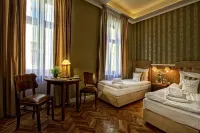 Stare Kino Cinema Residence