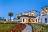 Sirius Hotel Hotels near Helikon Castle Museum