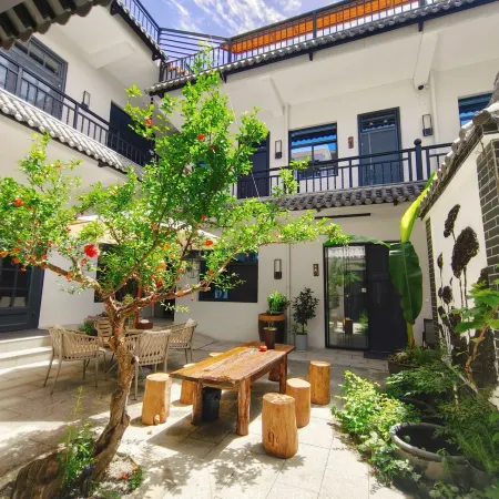 Listening to the Wind and Embracing the Mountain, Viewing and Leisure Vacation Villa, Beautiful Stay
