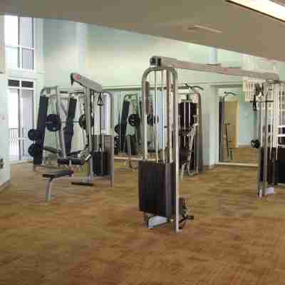 Lake Front-Private Beach Access- Golf - all within walking distance Fitness & Recreational Facilities