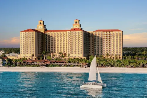 The Ritz-Carlton, Naples - ビーチサイド