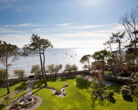 Villa la Tosca Hotels in Lanton