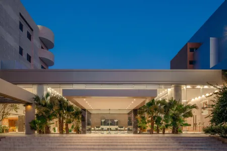 CARLTON AL MOAIBED HOTEL by IHG