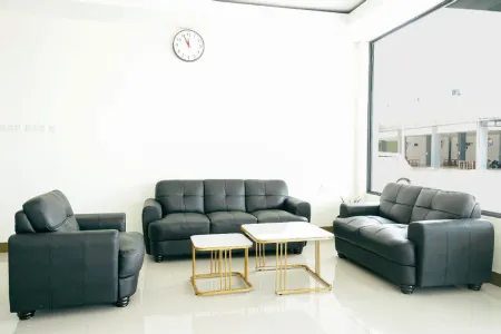 Bobo Inn Отели рядом с достопримечательностью «Mess Pemda»