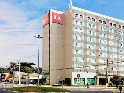 Ibis Taubate Hotels in Taubaté