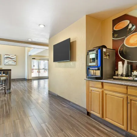 Best Western Plus Heritage Inn