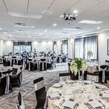 Hyatt Place Hampton Convention Center