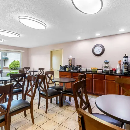 Quality Inn & Suites Vancouver - Hazel Dell