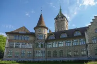 Swiss Star Zurich Airport - Self Check-IN Hotels near Horizon Swiss Flight Academy
