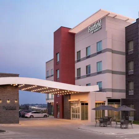 Fairfield Inn & Suites Omaha at MH Landing
