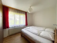 Fifinhaus 1. OG Süd Hotels in Fiesch