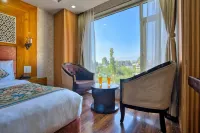 Hotel the Montreal Near by Dal Lake Các khách sạn ở Nishat