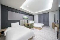 Changwon Myeongseodong Hotel Laon