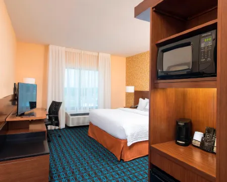 Fairfield Inn & Suites Jackson Clinton Hotels in Clinton