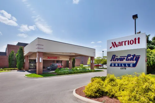 Columbus Airport Marriott Hotels in Bexley