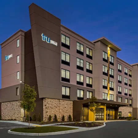 Tru by Hilton Hershey Chocolate Avenue