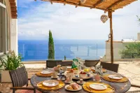Villa Mimina - Exclusive villa with garden, Jacuzzi and sea view