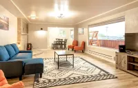 BayView Escape - True waterfront property