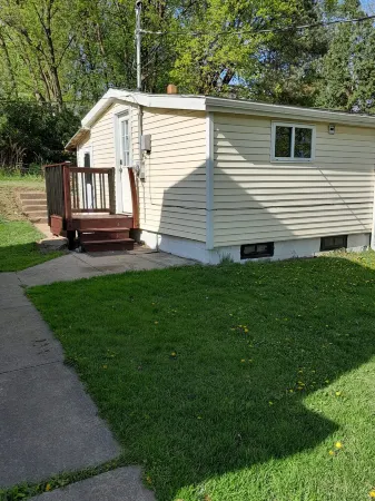 Cozy little house in Johnson City