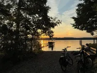 Canandaigua Lake Cottage— to Private Lake Access