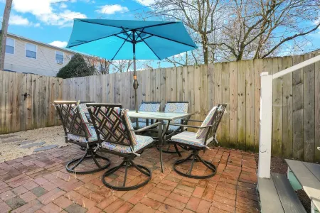 Beaver Street Cottage