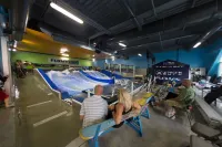 30% OFF, Ski Dream Sleeps 14 in Comfort! 2 Dedicated HotTubs,BBQ,5 Min to Dwntwn Hotel dekat Student Services Center