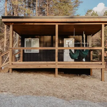 New Unique Shipping Container Home near Fall Creek Falls State Park