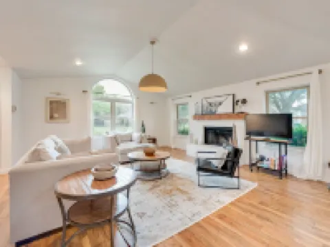 Our Keller Oasis Hotels in Keller