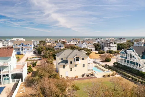 Corolla Oceanside in Whalehead - Heated Pool - 7BR/6.5BA - Short Walk to Beach! - 3-Star