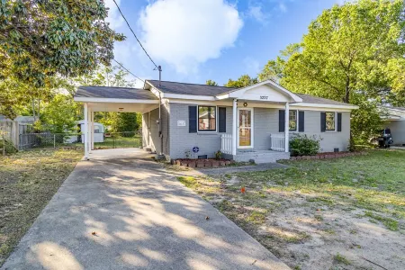 3 Br Family Friendly Rambler Отели в г. Камберленд