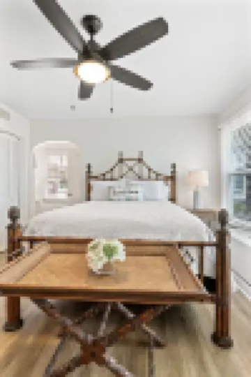 Beautiful Two-story Oceanfront 5 Bedroom Home With Private Beach Access 폰테베르다비치 호텔